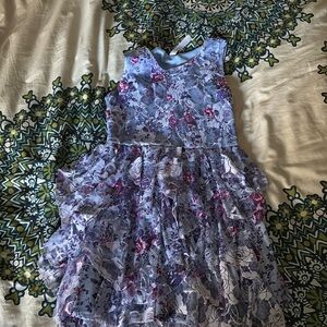 Girls light purple blue floral dress. EUC